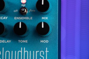 Cloudburst_Lifestyle_HiRes-13-1