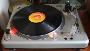 12045225_530486590435475_6166420645192836195_o