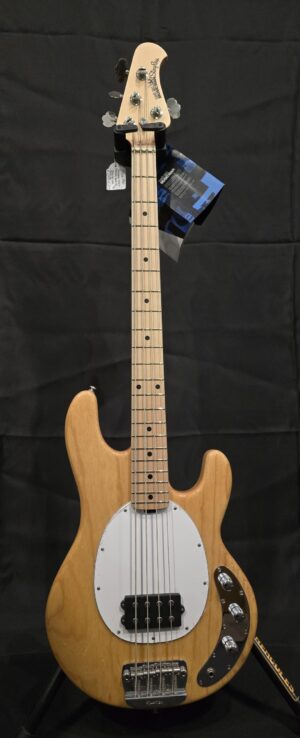 Music Man USA Stingray 2EQ H Natural Elektrische Basgitaar Incl. Case