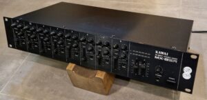Kawai MX-8SR 19" 2U Rack Mixer 16 Inputs met Dubbele FX Sends
