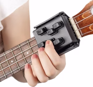 CLX Ukelele Buddy Akkoorden Hulp Incl. Vilt Plectrum