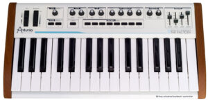 Arturia Analog Experience: The Factory – Software synthesizer met MIDI-controller